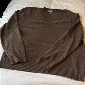 Neiman Marcus Cashmere Brown V-Neck Sweater